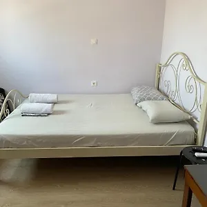 Homestay Private With A Beautiful Veranda, Heraklion (Crete)